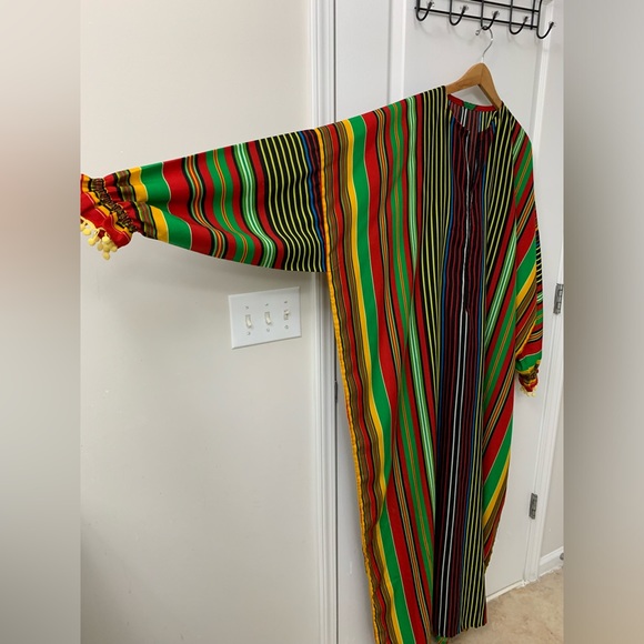 Colorful Striped Dress / Arab / African Style Traditional Abaya - Picture 15 of 17